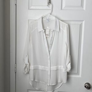 NWT roll up sleeves. High low blouse